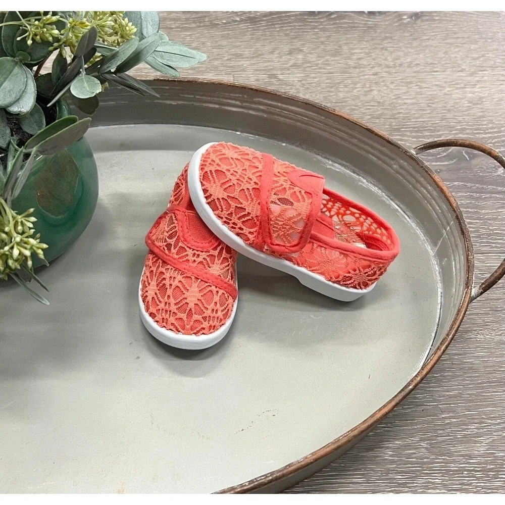 Girls Boutique Coral Lace Flats Toddler Size 3 Easy‎ Close NEW